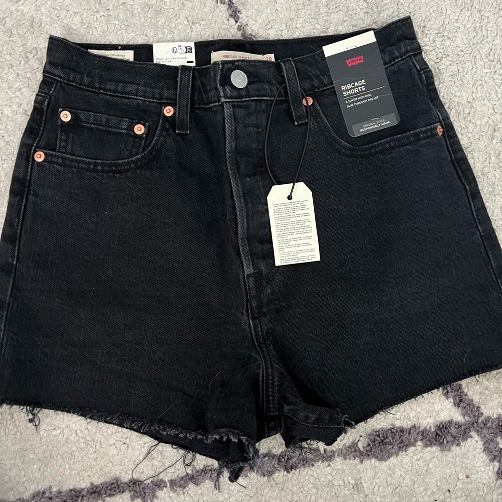 Levi’s Black Denim 501 Ribcage shorts Brand new